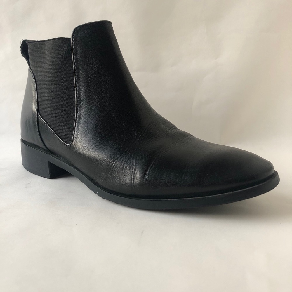 Black Top Shop booties with silver hardware